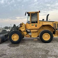 Volvo L60E .2004 محرك انجكتر  مشروع وطني 07704493477