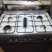 طباخ عشتار • فرن