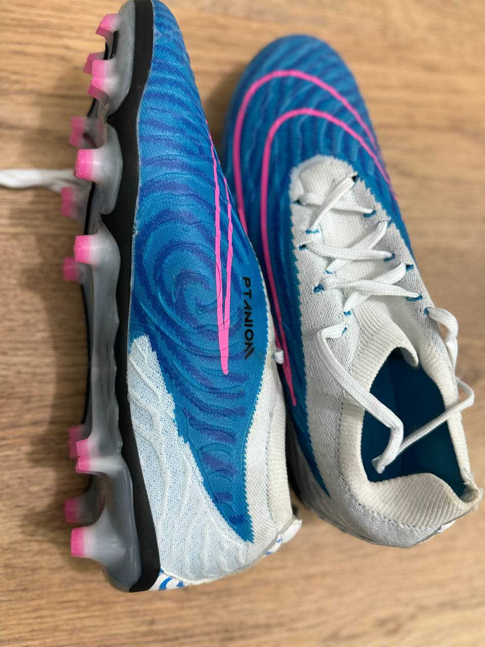 حذاء فانتوم ستد 20 قياس 39
***********
