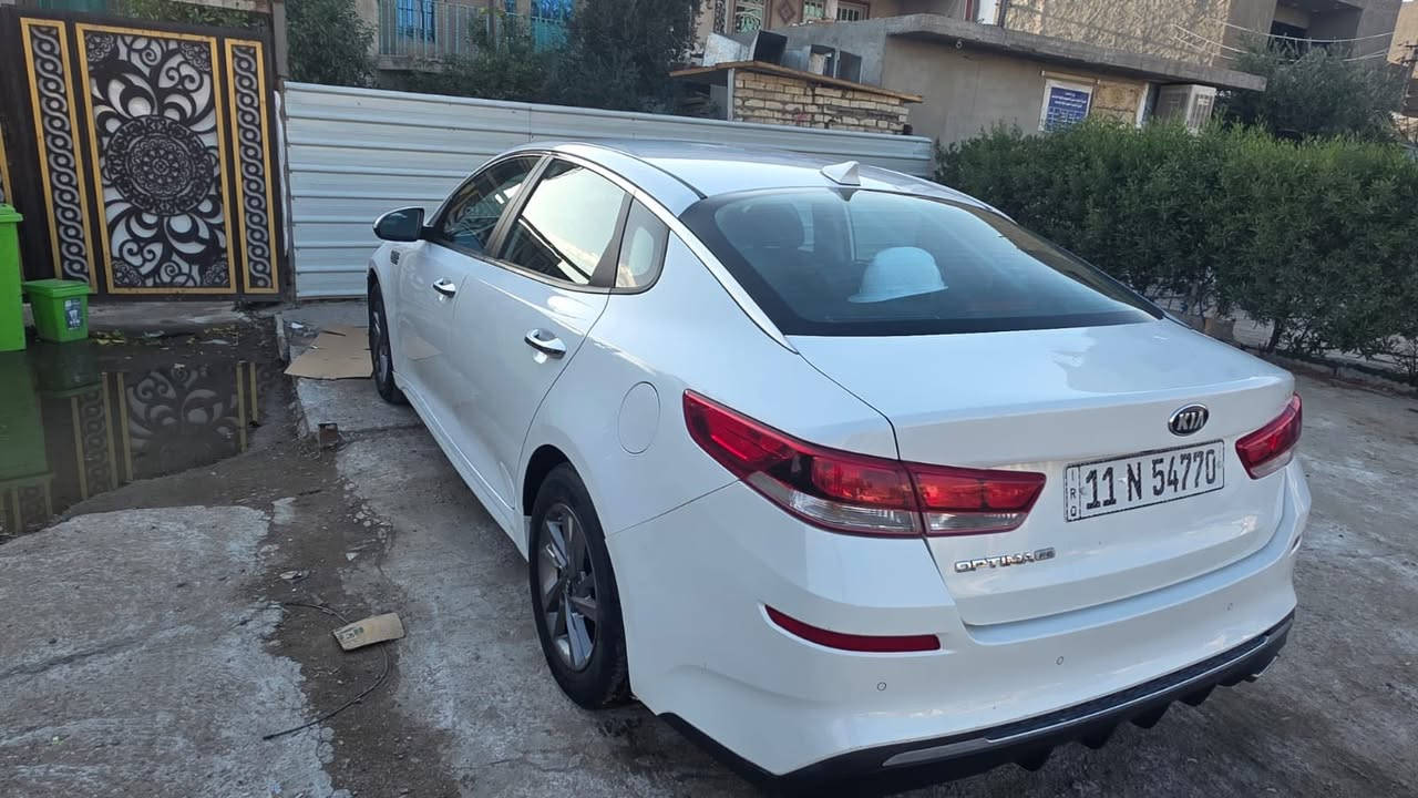 السلام عليكم
كيا اوبتيما 2020

 ( حادثها بامريكا جاملغ امامي بي رصعه فقط وراجع بارد وبلعراق صار ربع البنيد صبغ )

-ماشيه 89 ميل

-رادار امامي - خلفي

-تحديد مسار

-شاشة كبيره (ابل كار بلي)

-حساس ضغط الأطارات

-نقط عمياء

-كشن السائق مساج

-وضعيات قيادة 

-هزه ورقم جديد بغداد باسمي

-السعر 148 وبيها مجال

-للأستفسار:- ***********
