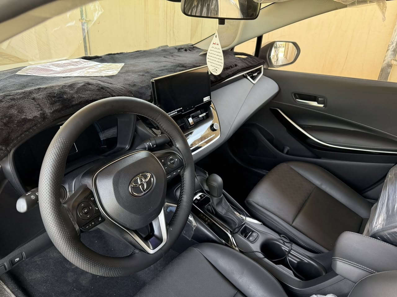 كورولا هايبرد شكل  خليجي رقم بغداد موديل 2025
محرك 1800 هايبرد

شاشة

داخل اسود جلد

سايد بريك اوتوماتيك

اوتو هولد

‏Ev mode

‏Drive mode

عينه الكتروني

السيارة كفالة عامه 

 ماشية 17 الف 

تريد وكالة تريد تحويل كلشي موجود

السعر 157 

مكاني صلاح الدين  : تكريت : العلم

للاستفسار : ***********
