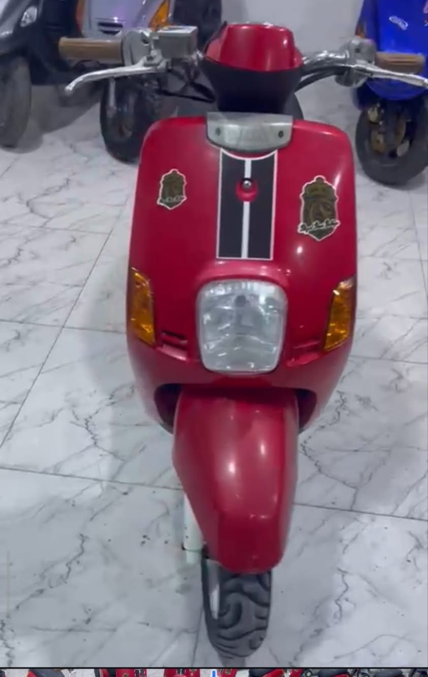 دراجه ماكس بوليسي جديده مال رمبه مامفتوحه ب800 وبيها مجال ***********
