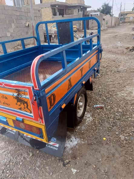 للبيع موديل 2017 السعر1300 وبها مجال العنوان كوت***********
