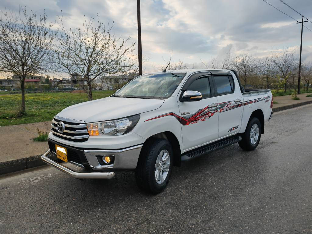 توێتا مەرزیە 2016 دەبڵ اکسل گێر تۆماتیک فول شەریکەی سەید نەهرۆ بێ بۆیاغ تەنها 134 هەزار ڕۆیشتووە لەشەریکەوە یەک دەستە بەناو خۆمە گێرو مەکینەی نەکراونەوە هەموو شتێکی بەشەرتە بای 228 گەڵاو مەجال 
***********
*********** رانية, السليمانية
