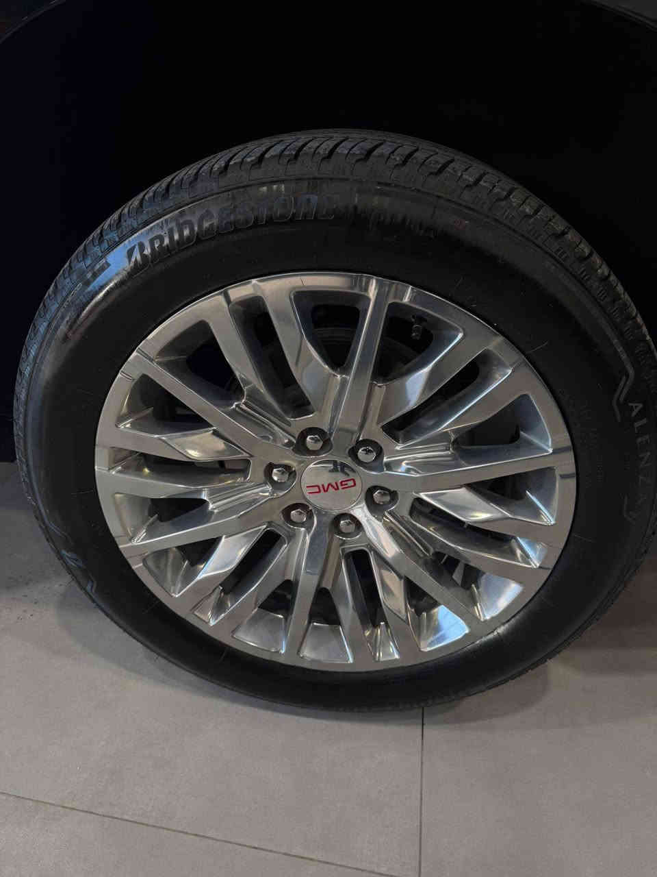 سلام عليكم ، من رخصه الادمن ،مكلف بالنشر للاستفسار الاتصال بالرقم ***********،
GMC ،دينالي ، ٢٠٢٥ ،شركة المنصور،ضمان، ماشية ،10الف كليو متر
مكفوله من الصبغ دعامية للدعامية
السياره مغلفه PPF, مع كتاب تضليل 
مكان السياره اربيل 
السعر بلاش مقارنه بمثيلاتها، :848 ورقه ،
