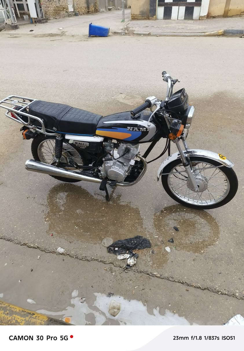 دراجه للبيع تعميره 25جديد 2011شاصي سعر 750وبها مجال رقم ***********مو شراي لا تعبنه
