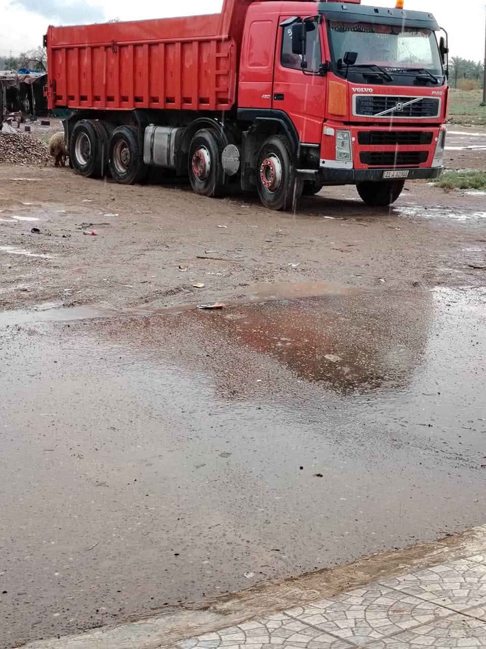 فولفو موديل٢٠٠٢مجموعه توب تلاين مربع محرك وكيرواكسل وشاصي شرط تخم تاير جديدكير ٣+٣سياره خير من الله سعره ٤٥٠وبيه مجالالستفسار***********/‭***********‬
