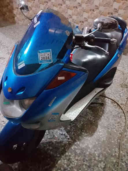 السلام عليكم 
دراجه ماجس تك رون المقدسه نضيفه حيل و متعوب عليها و مرتبه 
السعر 800 رقمي ***********
متواجد فيس و واتساب وبيكم خير وتدللون
