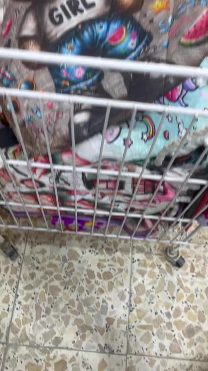 سلام عليكم سلات للبيع عنوان نجف حي ميسان تواصل ***********
