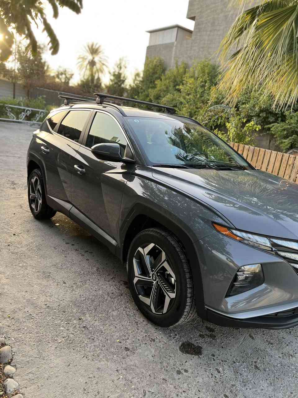 سلام عليكم
سياره توكسان 2024 وارد أمريكي فول مواصفات 

🔥المواصفات1/1

🔥حساسات أماميه .

🔥حساسات خلفيه .

🔥لايت زينون LED

🔥بك لايت LED

🔥جنطه كهرباء .

🔥بصمه وتشغيل عن بعد .

🔥شاشه كبيره وكامره دواره.

🔥الكشنات كهرباء تدفه.

🔥أوضاع القياده Drive Mode

🔥سبورت ودفع رباعي.

🔥داخل جلد ابيضّ مميز .

هاند بريك دكمه .

🔥أشاير بلمري .

🔥نضام مانع انزلاق.

🔥وقياده ذاتيه .

🔥وشاحن واير ليس 

🔥وبعد بيها هواي مواصفات 

🔥رقم بغداد الجديد الإنكليزي 

🔥السعر شدتين و25ورقه 

🔥السياره مكفوله من اي ضرر

🔥أكلين مابيها ضربه

✅الرقم ***********

مكاني بغداد
