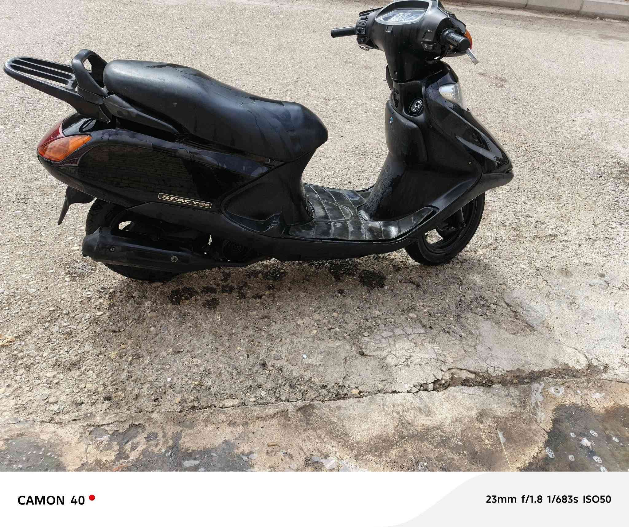 سبيسي ياباني نضيفه سلف هندر شغاله كهربائية شغاله كفر تجاري السعر ٤٥٠ ***********
