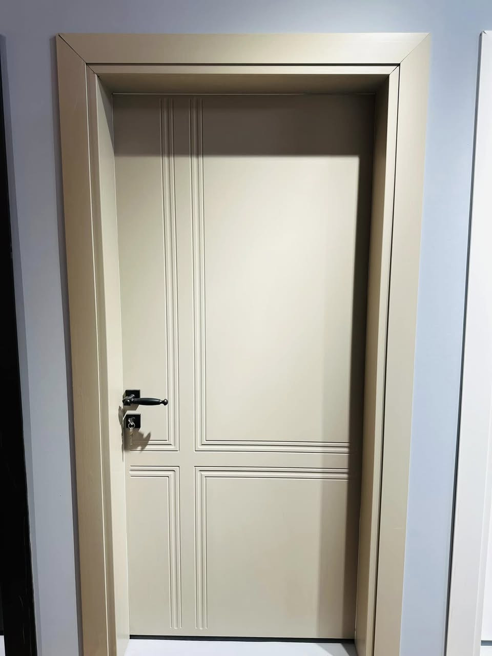 صور من فرعنا في العراق تظهر جمال أبوابنا. 
  صناعة تركية عالية الجودة، وتصاميم عصرية تناسب كل الأذواق.
 * معارضنا في الدول العربية والأفريقية تضمن لكم خدمة مميزة.
 * يادور: جودة، فخامة، وثقة.
English:
Yador: Turkish Doors, Global Elegance
 Photos from our Iraq branch showcase the beauty of our doors.
 High-quality Turkish craftsmanship, and modern designs to suit every taste.
 Our showrooms in Arab and African countries ensure excellent service.
 Yador: Quality, Luxury, and Trust.

  #أبواب_يادور #أبواب_تركية #تصميم_داخلي #العراق #ديكور_منزل.
@sıkı hayranlar


**إذا كنت صاحب هذا الإعلان وتريد حذفه لأي سبب، رجاءا أرسل رسالة إلى الدعم الفني**