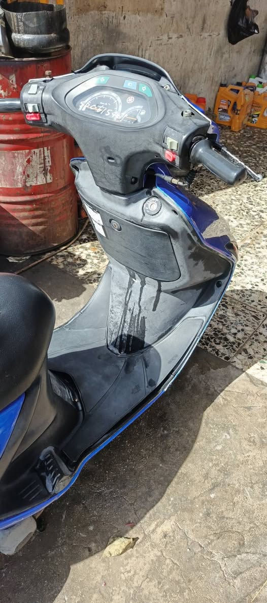 دراجه فراشه فحل ديسك للبيع دراجه كله نقص ما بيها جديده على الفحص كهربائيات كلها شغاله نهضه حلوه دراجه ناعمه السعر 550 وبيها مجال للشراي ***********
