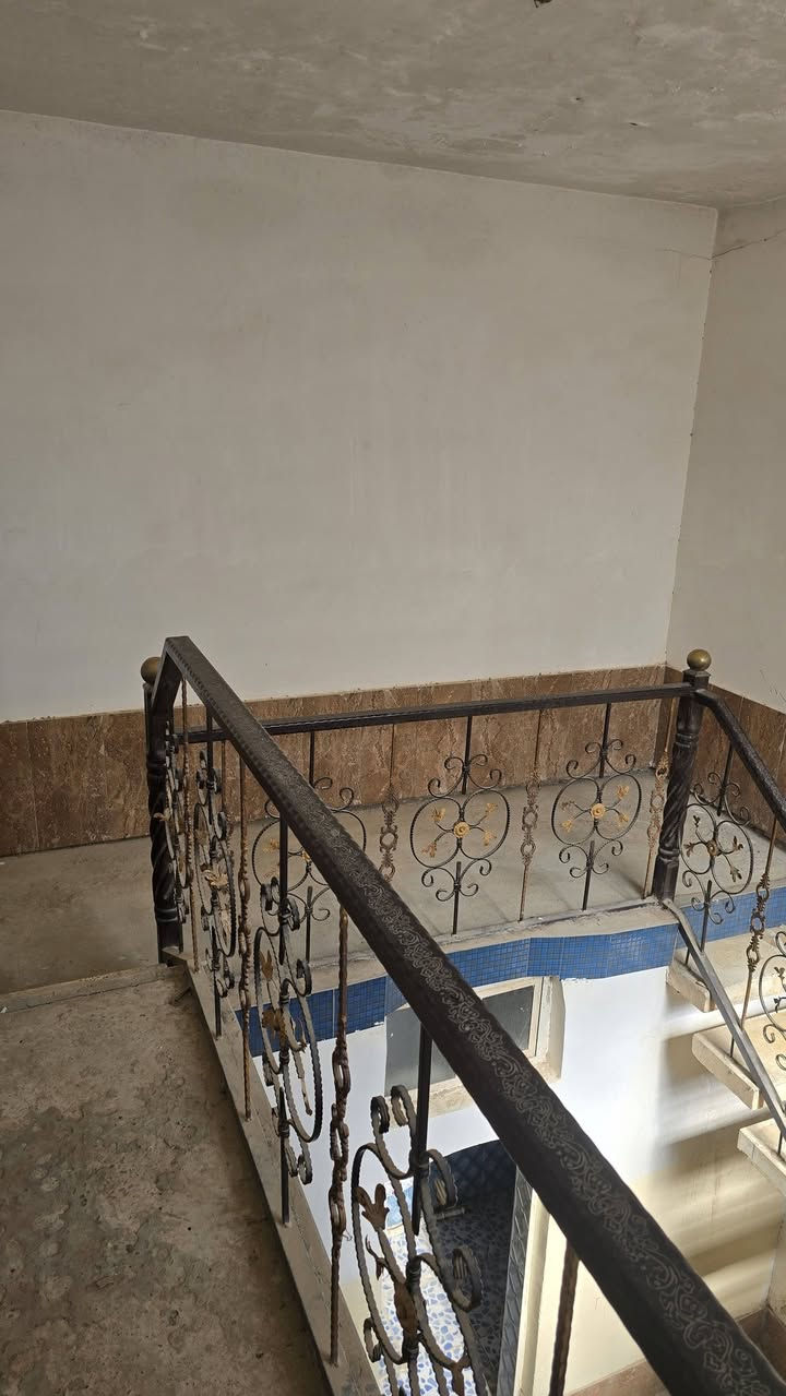 على بركة الله بيت للأجار جاهز التفاصيل اتصل
***********
