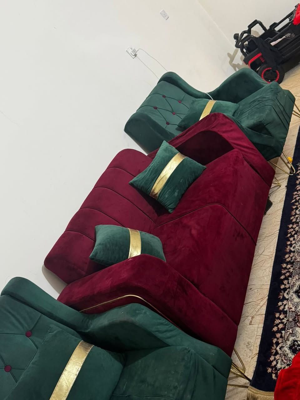 تخم 4 مقاعد مع 4 كوشات ضرر الوحيد اخير صوره تجوه مالته مخسوفه وما مبينه ابيعه ب150مكاني بغداد كراده


**إذا كنت صاحب هذا الإعلان وتريد حذفه لأي سبب، رجاءا أرسل رسالة إلى الدعم الفني**