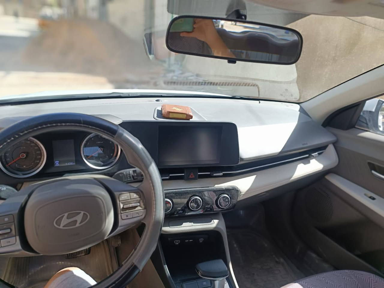 السلام عليكم
اكسنت موديل 24 فول مواصفات ضمان الوكالة
ماشية 40 الف
بيهة شبر بالبنيد معدل ع البارد ومصبوووغ
رايدهة ب145
مكانهة بغداد السيدية 
0783 879 7736
