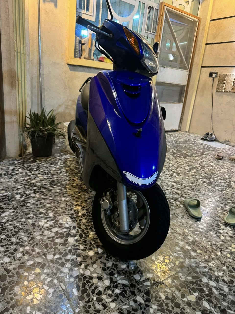 السلام عليكم دراجه للبيع جديده بمعنه الكلمه جديده دراجه كلهى بلاديه كل نقص مابيهى مكينه مامفتوحه السعر مليون و150وبيه مجال للستفسار خاص او واتساب ***********
