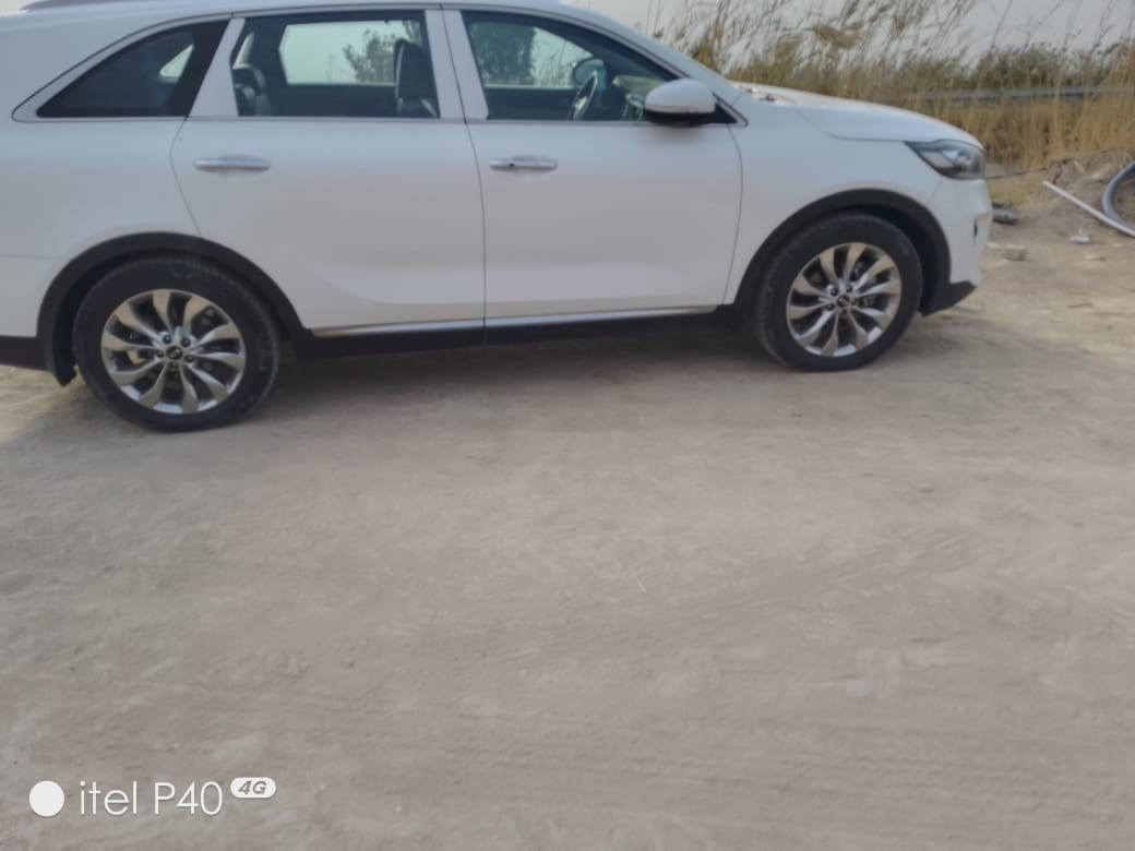 سورنتو ٢٠١٩ للبيع فول مواصفات عدى البنوراما مكفولة ماشية ١٤٥ رقم بغداد مكينة ٦ سلندر. السعر ٢٤٠ $ الرقم ***********
