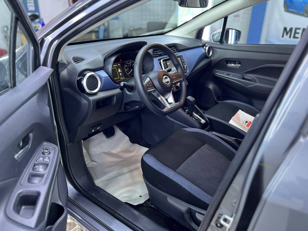 سلام عليكم للبيع نيسان فيرسا 2025 SV
ضررها موضح بلصوره
يترقم محافظات شماليه
ولاستفتسار ***********
مكان سياره كركوك وتحياتي 
ماشيه 14 ميل فقط
