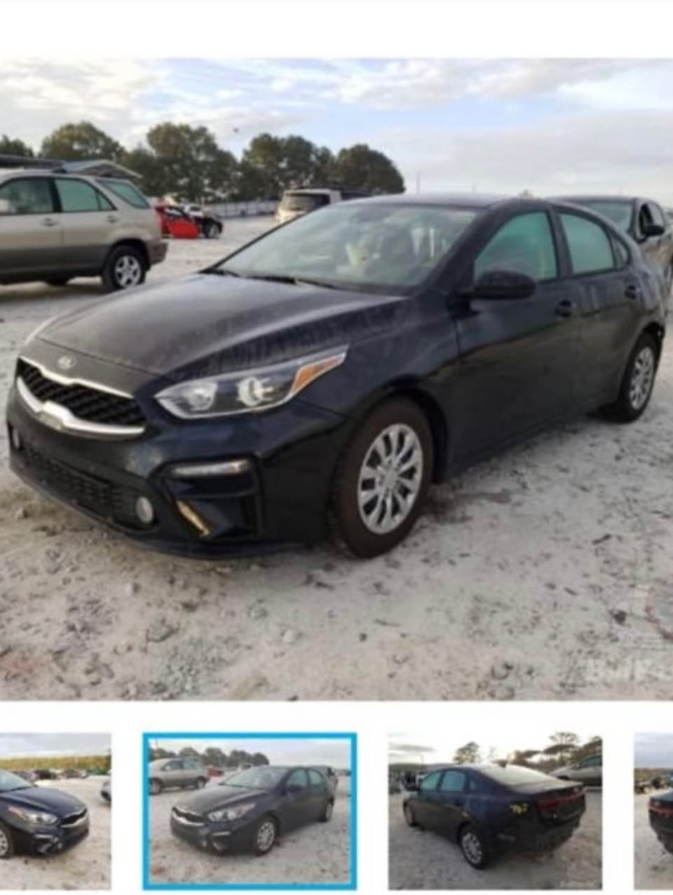 السلام عليكم 
سيارة كيا فورتي للبيع
وارد أمريكي
موديل 2020
لون أسود
رقمها أربيل
لوحة إنكليزي
وكالة خاصة بأسمي
حادثها كما مبين في الصور 
محرك جديد غير مفتوح 
كير اوتوماتيك جديد غير مفتوح 
دواخل نظيفة
أيرباكات جديدة وغير طاكة
عارضها بسعر شدة وعشرة اوراق وبيها مجال .
وهذا رقمي
*********** بغداد, العراق
