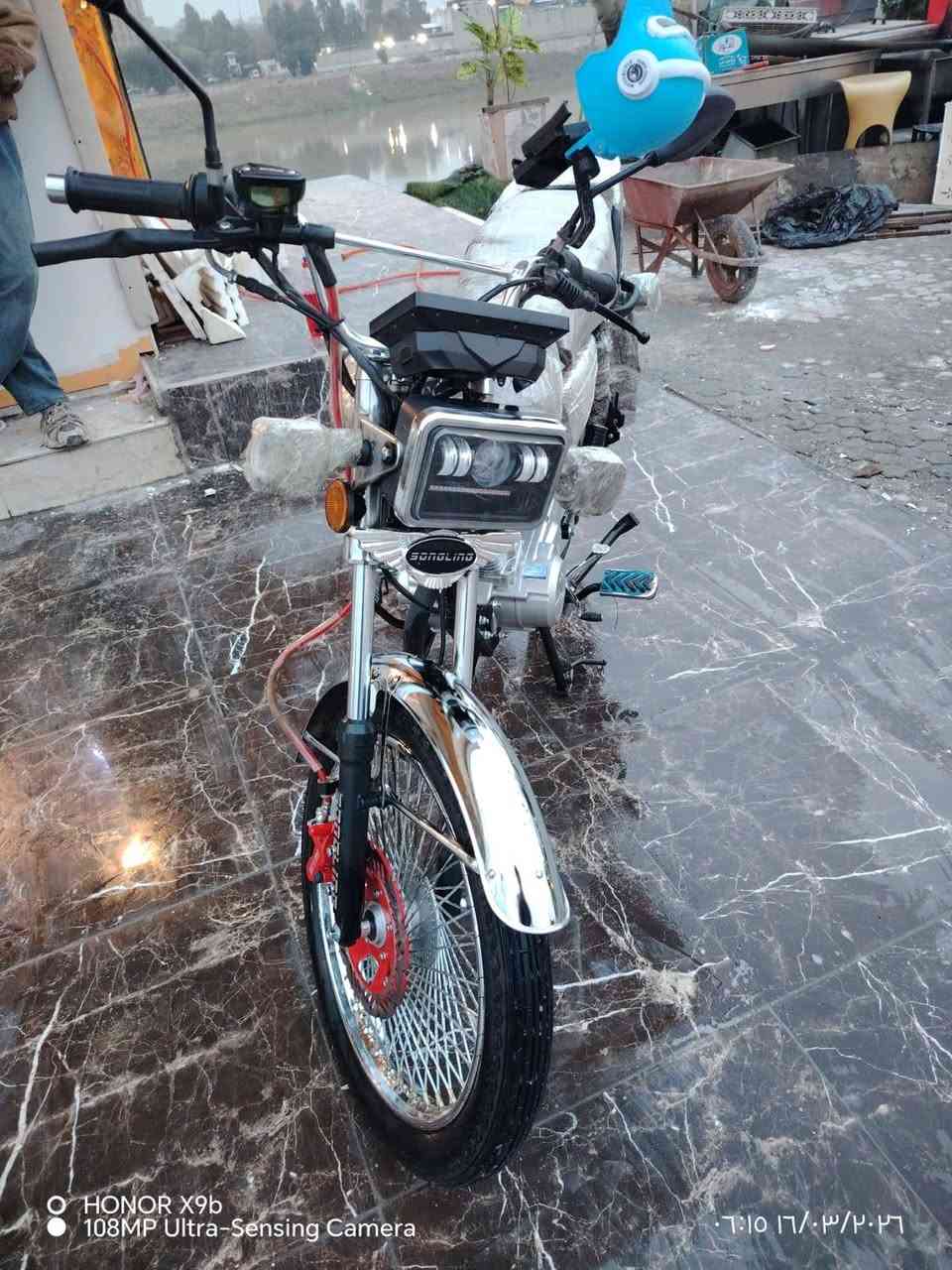 سلام عليكم دراجة مديل 2026
نضيفه و جديده كلش صالي 20 يوم من منزلة من رمبة
بس تحاجيت وريد ابيعة بكاني بغداد الكرخ رقم ***********  واتساب بي هم
