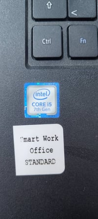 لابتوب للبيع كور اي 5 رام  4 كيكا هارد ssd 256 الجيل الثامن. 8 الباتري...