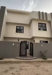 الدورة البو عيثة • ١٠٠م • ٤غرف