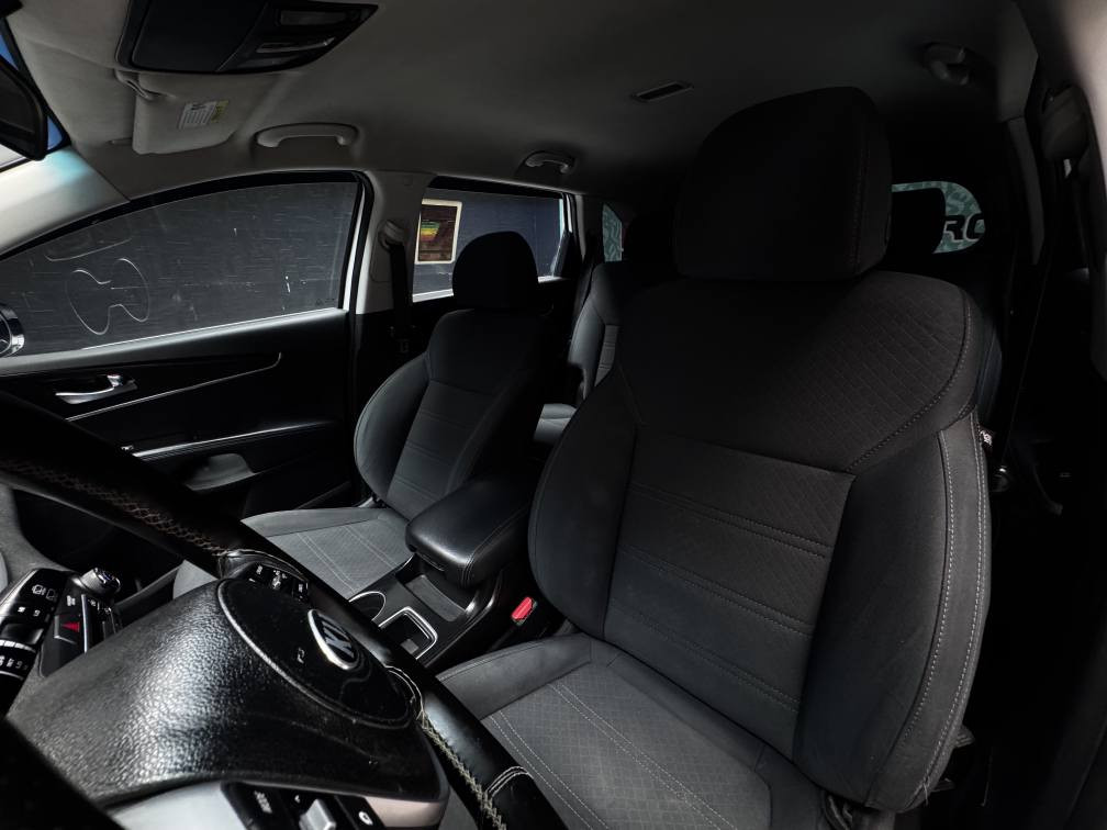 كيا سورنتو 2019
6 سلندر – فور ويل – 7 راكب
المشي 73 ألف ميل
حادث جاملغ  وبنيد
رقم بغداد تحويل مباشر
مكان السياره كربلاء
*********** كربلاء, العراق
