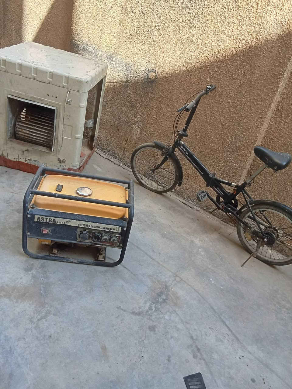 لبيع هاي الغراض مبرده السعر 70 كامله و باسكل يحتاج تار وجوب فقط السعر 80 و مولده متروكه صاره فتره السعر 70 للتصال ***********
