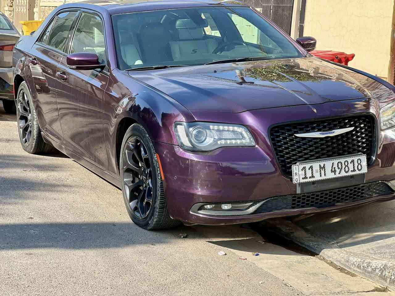 السلام عليكم
كرايسلر اوباما 300S

2021 خليجي وكالة هارلم

فول موصفات بدون رادار 

لون مميز بنفسجي 

ماشيه 58 ml

‏ملاحظات￼ بارد 

مكان سياره بغداد نفق الشرطه 

السعر 280$

***********￼
