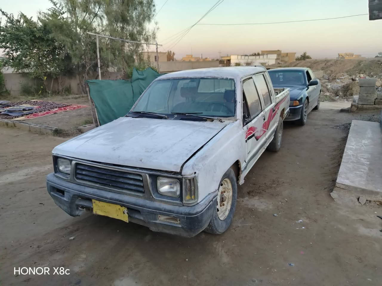 السلام عليكم /بكم للبيع محرك وكير تيوتا السعر 15$
رقم الهاتف /***********
