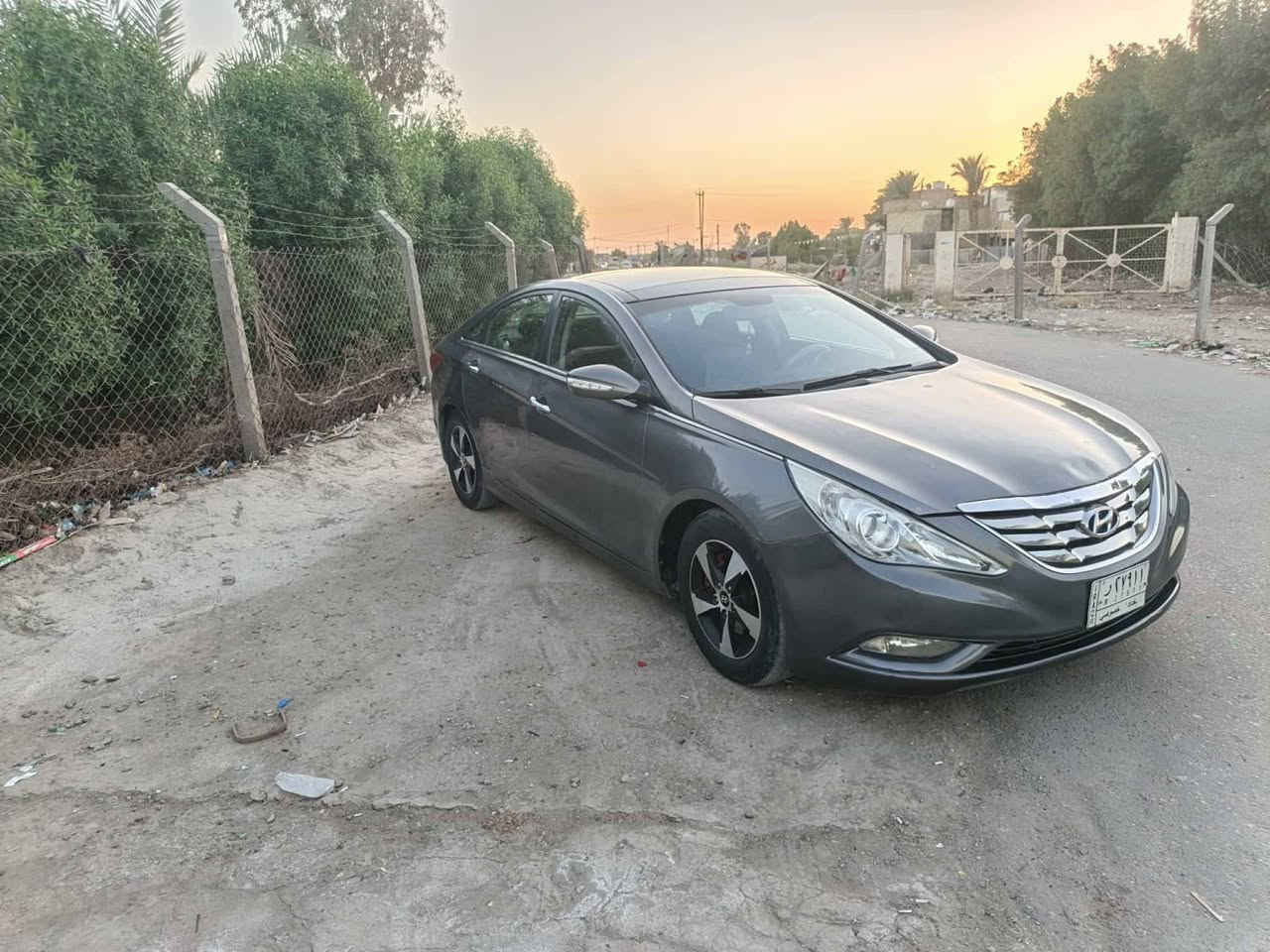 السلام عليكم
سوناتا موديل 13 وارد امريكي للبيع 
محرك 2000 تيربو 
تبريد شغال صدر جديد 
باتري جديد تخم تاير جديد 
سياره فول مواصفات 
حادث جاملغ الخلفي 
وقبق جنطه 
العنوان بغداد الامين ثانيه 
***********
السعر 85

