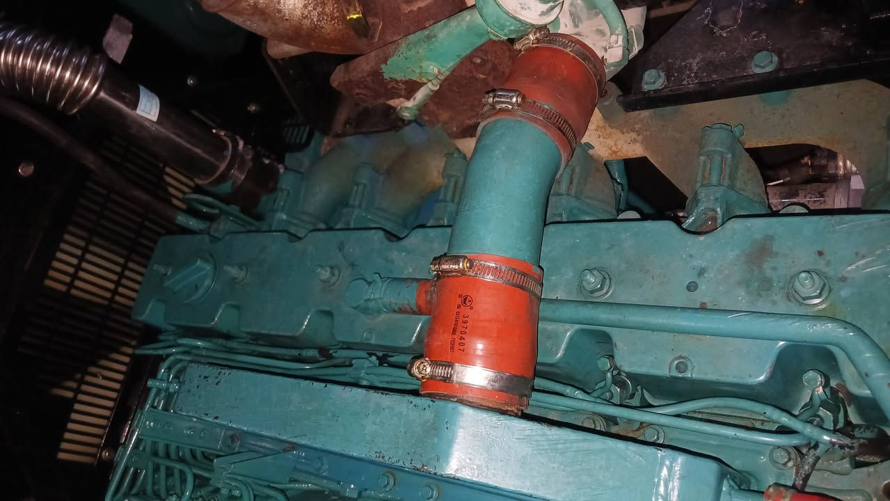 مولد كمنز 12 ولف بلادي مامشتغل بالعراق ساعات العمل 90 ساعه خارج العراق 
 190كيفي 

 نظام حمايه كامل إطفاء وتشغيل ذاتي 
للاستفسار اكثر الاتصال على الأرقام 📞
*********** وتساب
***********وتساب
***********وتساب
العنوان اربيل الصناعه الجنوبيه متوفره خدمة توصيل لجميع المحافظات 
لدينا جميع انواع المولدات بجميع الاحجام والماركات 
بأنسب الاسعار 
#ابو عبدالله أربيل للمولدات الاوربيه #
