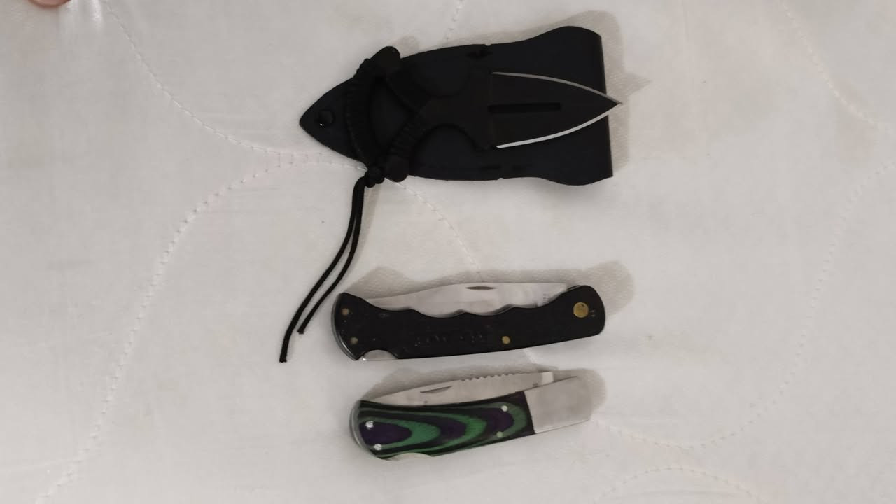 3 قطع سكاكين بسعر 25 مع توصيل


**إذا كنت صاحب هذا الإعلان وتريد حذفه لأي سبب، رجاءا أرسل رسالة إلى الدعم الفني**