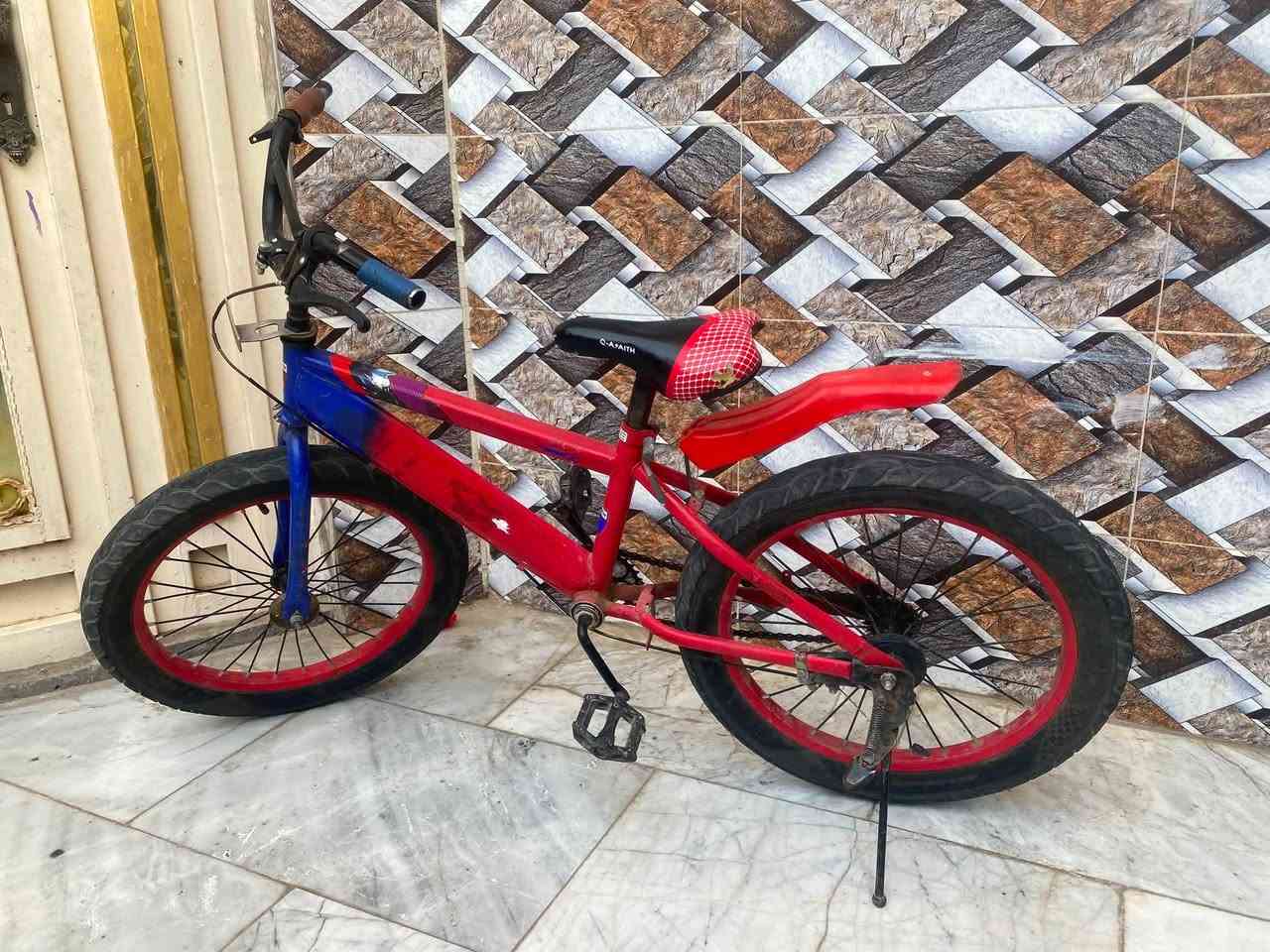بايسكل للبيع السعر 80 وبي مجال قليل ناصرية مركز


**إذا كنت صاحب هذا الإعلان وتريد حذفه لأي سبب، رجاءا أرسل رسالة إلى الدعم الفني**