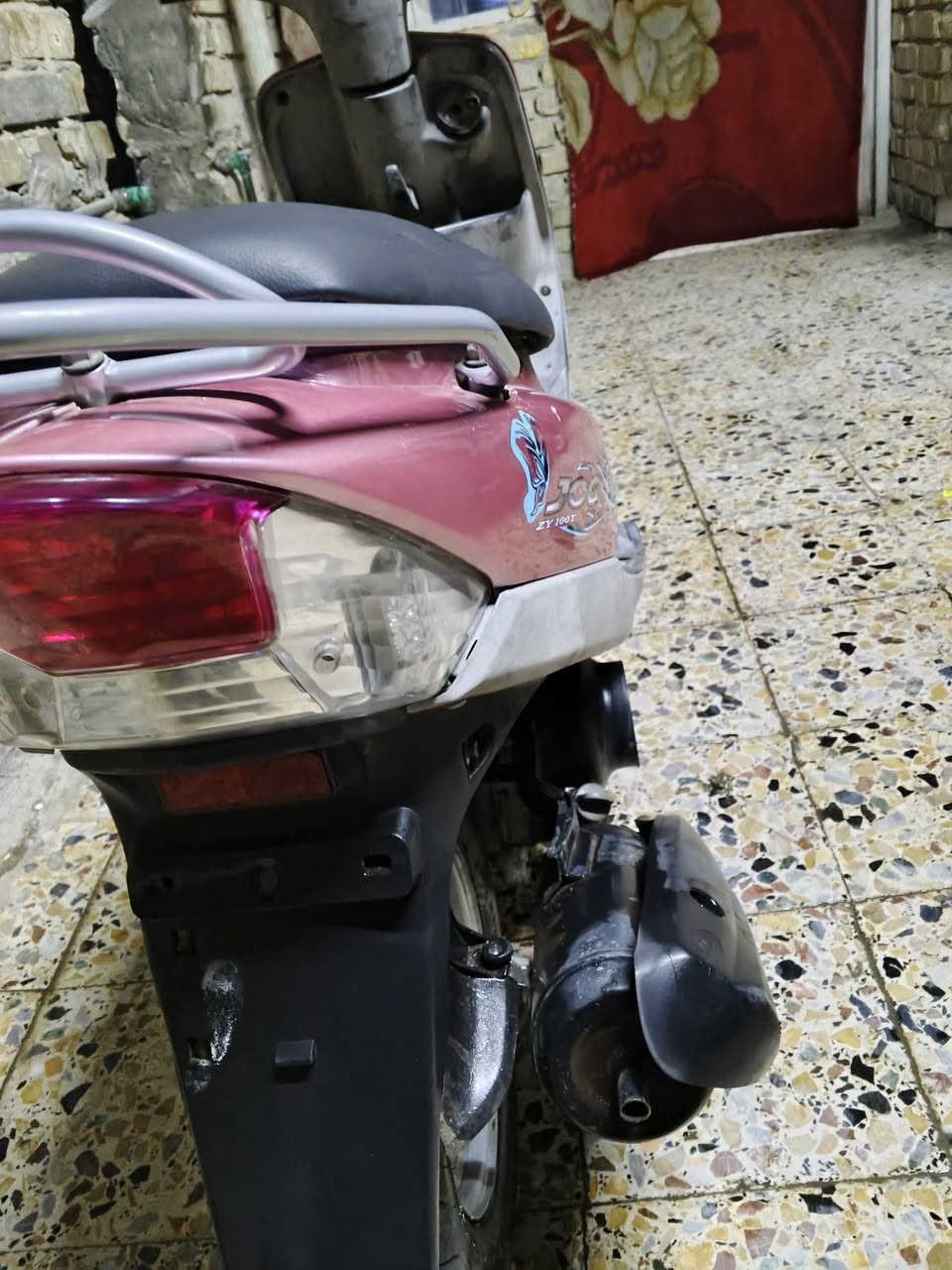 سلام عليكم....دراجه ماكس منغولي دراجه مكفوله كهربائات كلها شغاله  مكينه ما مفتوحه دراجه نضيفه السعر 600وبيها مجال قليل العنوان بغداد البلديات الضباط الرقم ***********
