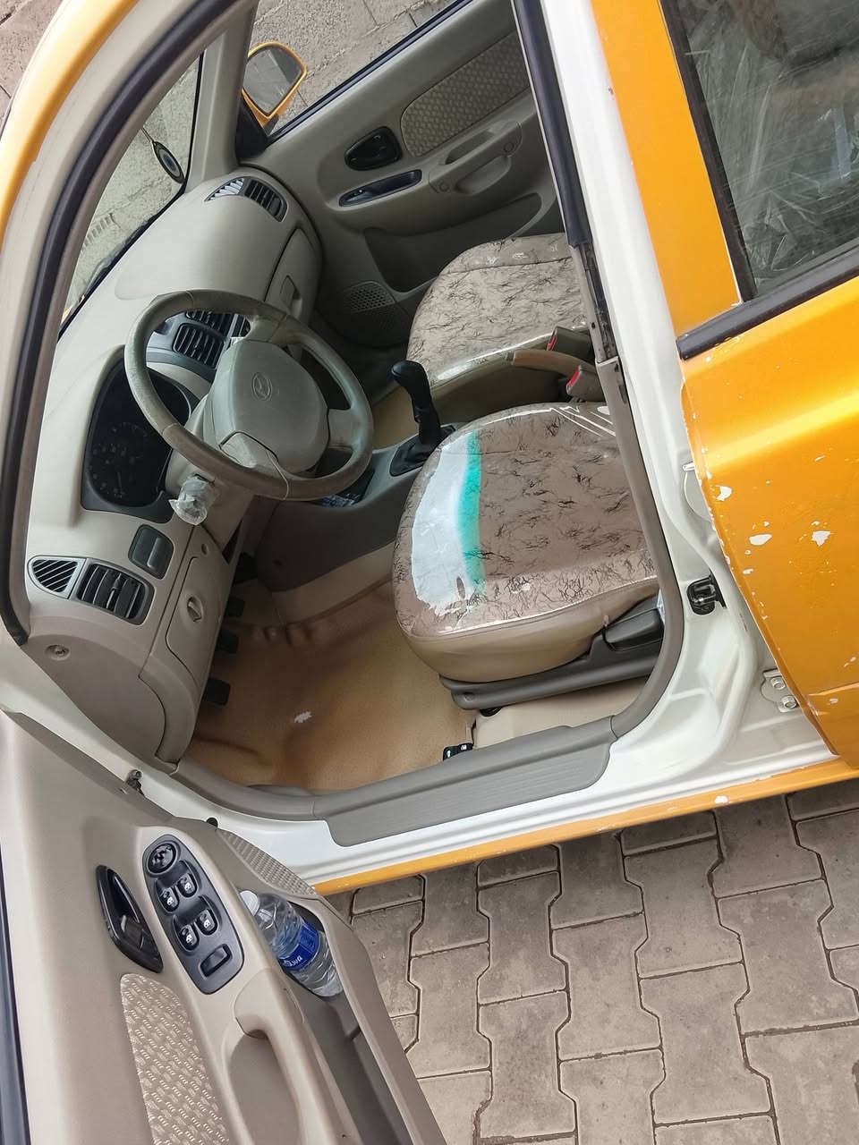 السلام عليكم هونداي فيرنا 2014 سيارة مامعيودة كلش جديدة عله وضع شركه مكفوله مكينه تبريد جاهزة من كلشي مصفرة هيئة وغرامات العنوان بغداد الدورة سعر 86 بيها مجال شي قليل *********** غير متواجد على فيس الشراي يتصل
