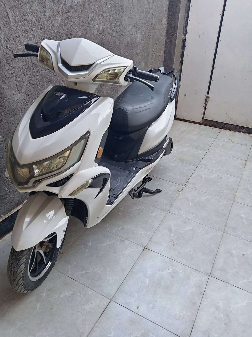 دراجه شحن نظافه ٨٠٪ شرط جديده للبيع
سعر من الاخير ٣٥٠ الف قفل بيع
***********
