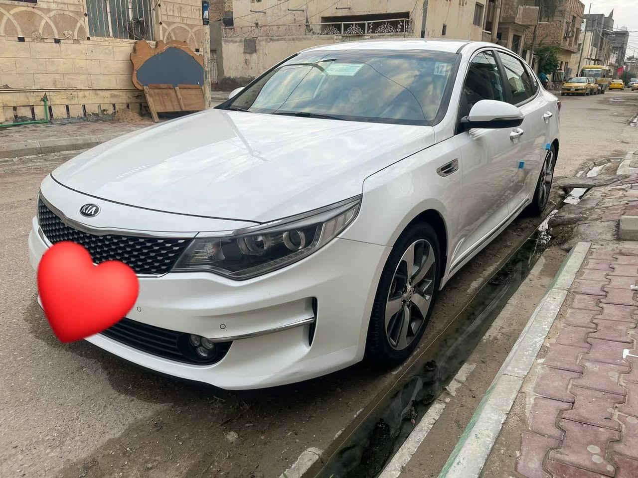 سلام عليكم سياره اوبتيما موديل ٢٠١٧ سياره مكفوله كفاله عامه خليجي مكينه الفين وربعميه مكان سماوه مركز مدينه رقم راعي سياره ***********
