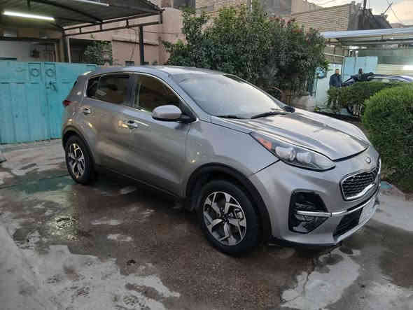 السلام عليكم
كيا سبورتج وارد امريكي موديل ٢٠٢٠ رقم بغداد ماشيه ٤٧الف حقيقي سيارة جاهزة مابيها اي نقص
السعر ١٦٠٠٠ الف 
مكاني بغداد الغزالية 
الاتصال بالرقم ***********
