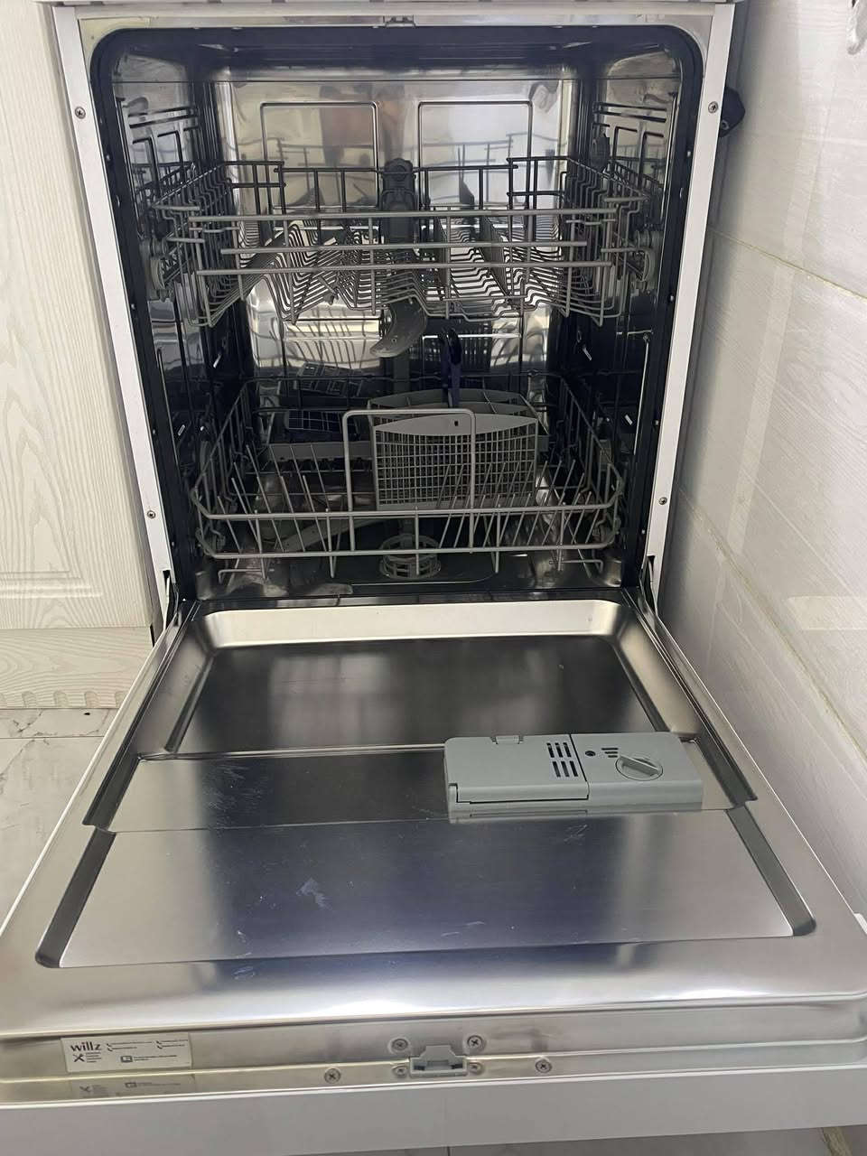 ئەم ئەشیانە بۆفرۆشتن
لەسلێمانی
کامەت ویست نامە بنێرە


**إذا كنت صاحب هذا الإعلان وتريد حذفه لأي سبب، رجاءا أرسل رسالة إلى الدعم الفني**