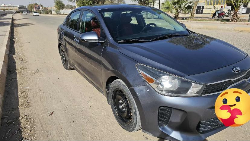 السلام  عليكم 
كيه ريو موديل 2019 فئة s  ( رياضي ) 
وارد امريكي حادث خفيف خلفي  لون رصاصي 
فول موصفات عدا البصمه 
كير محرك حدادية مكفوله تبريد ثلج 
لا تنقيص ولا تبخير 
تحكم ستيرن رياضي 
مانع انزلاق 
محرك 1600  قطاره بالصرف
غرفه من كشنات وأرضيه جلد درى اولى شغل بغدا الكاظمية 
رقم انكليزي قادسية حره تحويل ثاني يوم 
مكانها الديوانية مركز 
تفاصيل اكثر اتصال على رقم او مراسله خاص 
***********
