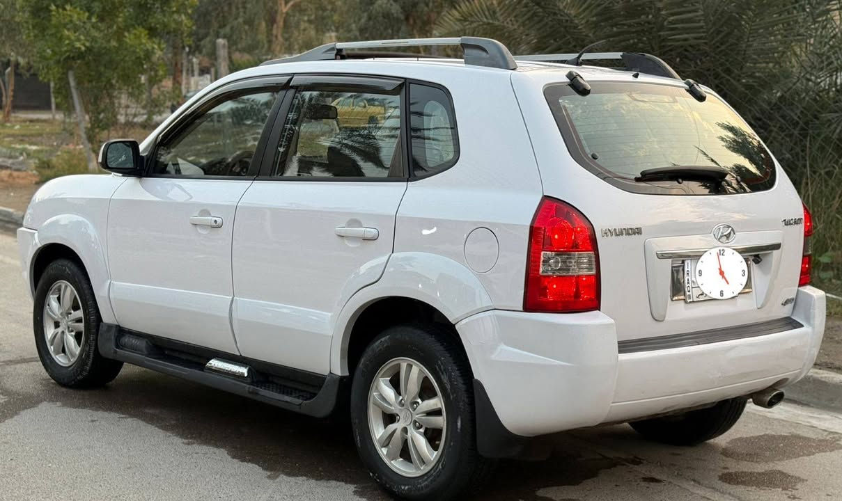 السلام عليكم بيع او مراوس
توسان خليجي موديل 2009 محرك 2000 
رقم بغداد بأسمي
فتحة سقف وكاميرا وشاشه كبيره ومري قابله للطي
سياره مكفوله كفاله عامه من الدعاميه للدعاميه  بدون اي ضربه ولا صبغ محرك كير كلها مكفوله ماشيه ١٧٤ الف كيلو متر
 سياره من  سنه ٢٠١٢ يمنه ع ايدنه لحد الان

بغداد العامريه
سعر ١١٩ ورقه 
للاستفسار اتصال او واتس اب
***********
