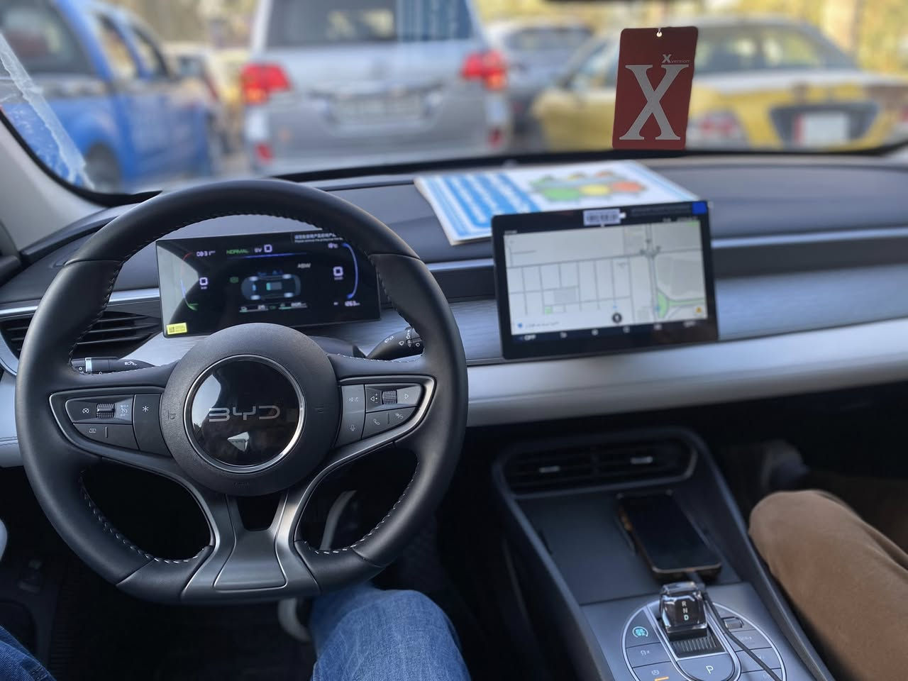 السلام عليكم
👀 18.600 👀
عندي byd sael 5 
ماشية 3000
داخل ابيض 
مرقم بغداد بأسمي 
كفالة عامة السياره حته من الشخط
مبرمجة ومبدل بلكاتها يم المقادير
مكاني بغداد 
*********** حسين .
