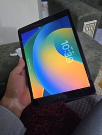 آيباد 9 • 64 جيجا • ديالى