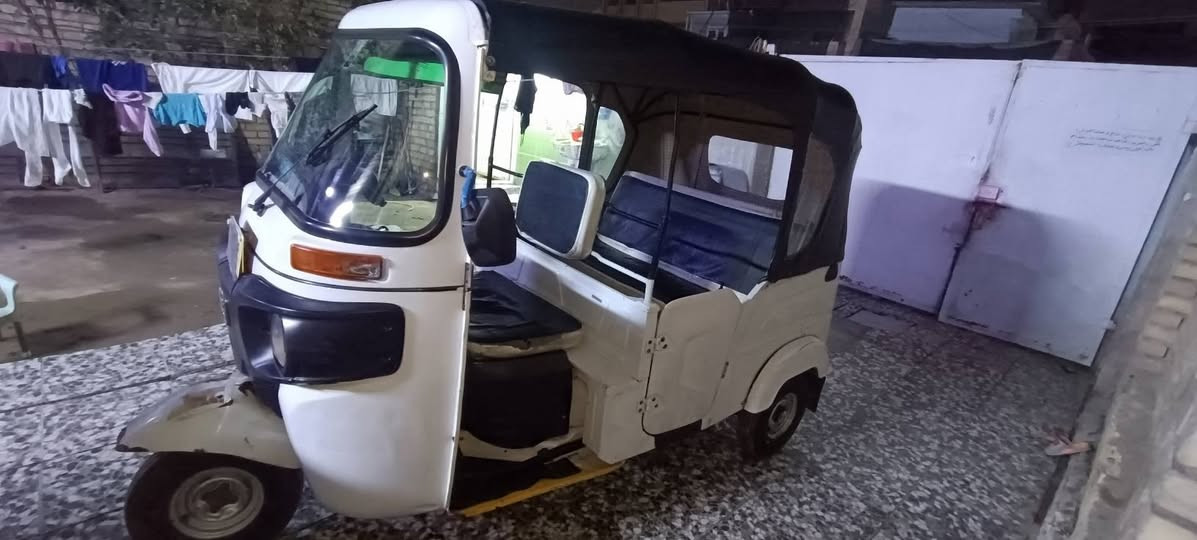 سلام عليكم تكتك موديل 22 شهر الخامس رقم وسنوية مابيها اي نقص تكتك خير من الله من ايدك للشارع مكفولة من كلشي الرقم مميز مواليد 97 شهر 6 يوم 15 العنوان حي اور ال600 السعر ثمانية وثمنمية وبيها مجال رقمي *********** بغداد, العراق
