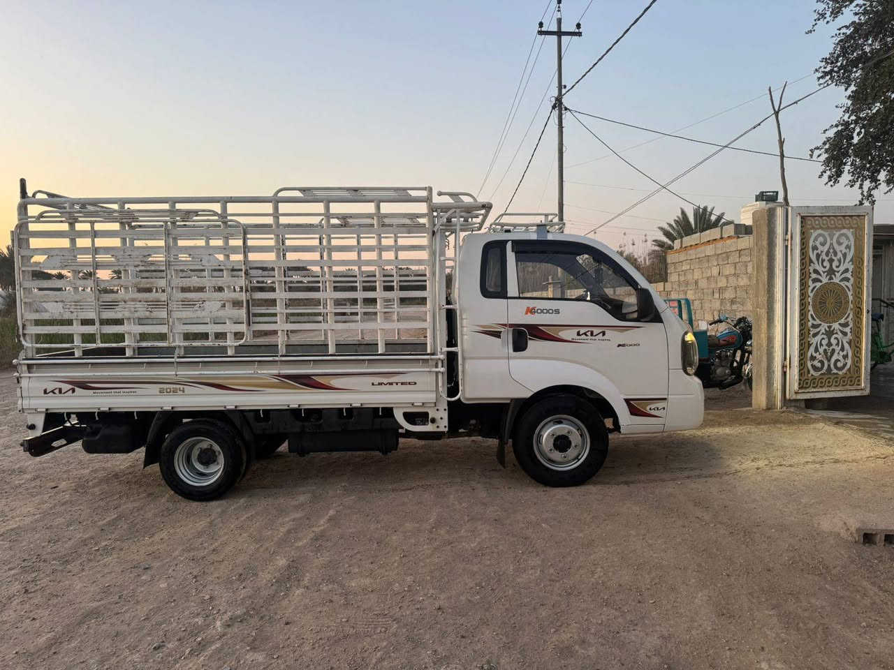 سلام عليكم كيا موديل ٢٤ مكفوله كفاله عمامه رقم ***********
