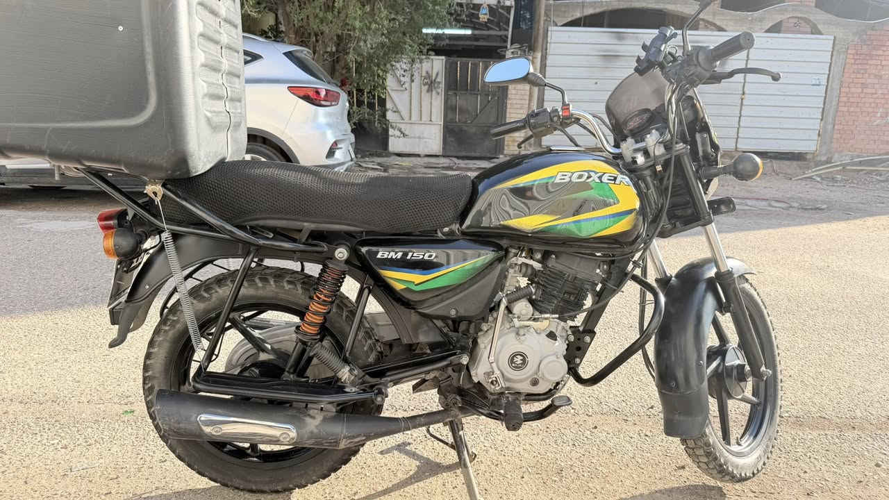 السلام عليكم
دراجه بوكسر كلاسك مرقمه رقم انكليزي بغداد جديد باسمي تحويل ثاني يوم الدراجه مديل 2022 نضيفه ما مفتوحه خير من الله الدراجه موقي بغداد
السعر : مليونيين و250
رقمي : ‭٠٧٧٢ ٩١١ ٢٨١٨‬
