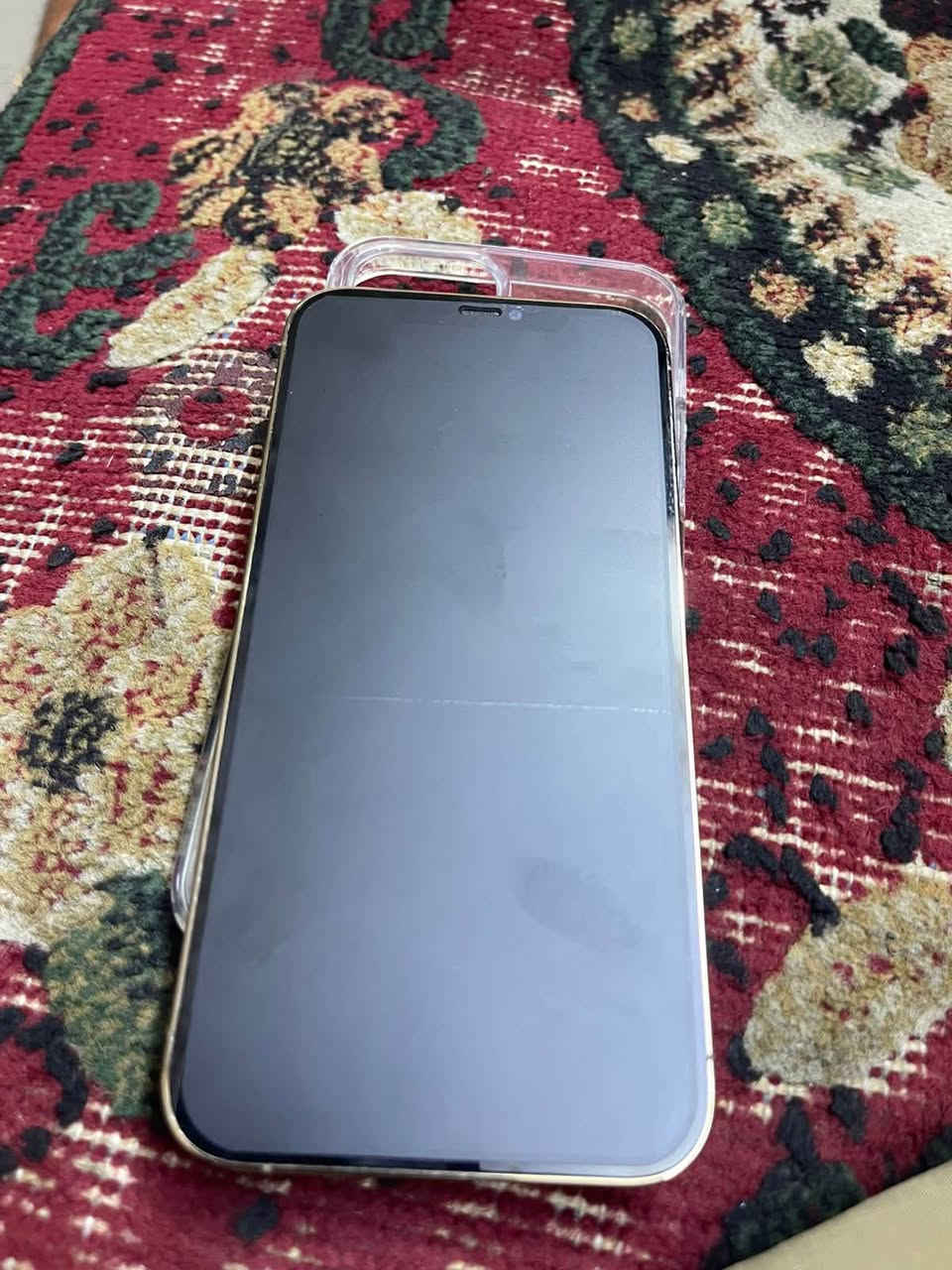 يا الله السلام عليكم ايفون 12 برو ماكس جهاز نضيف جداً فقط مبدل شاشة اصلية 120 هيرتز (فريم) 
ذاكرة 128 
بطارية 75 بلادية
الكاميرا بالزوم الثالث تهتز فقط 
سعرة 380 
بغداد مدينة الصدر  ***********
