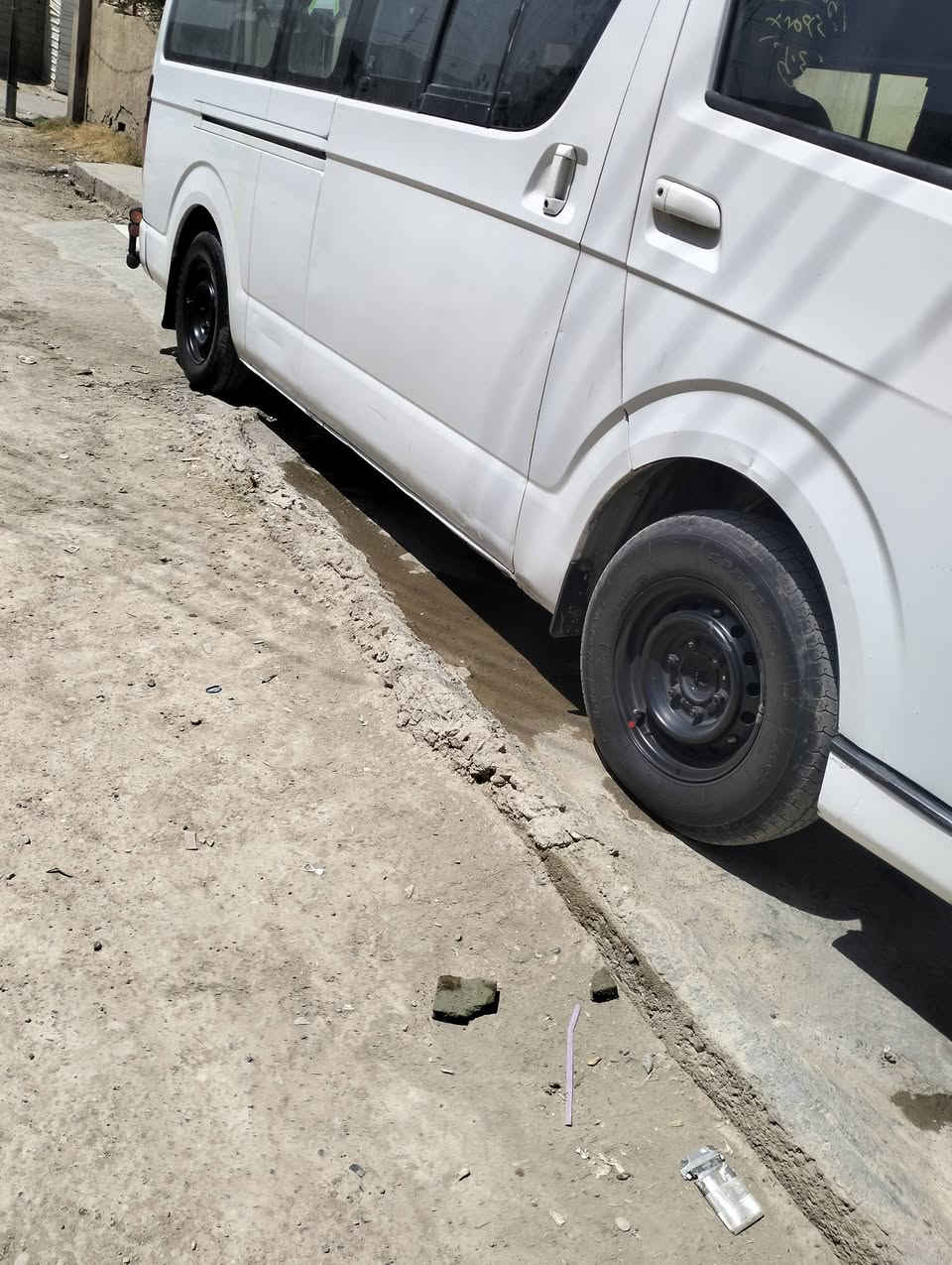 السلام عليكم جنبي 14. للبيع. ديالى بعقوبة ***********.  السيارة نضيفة. او حلوة.  خير من الله
